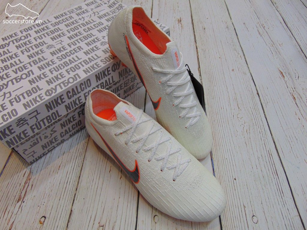 nike mercurial vapor xii white